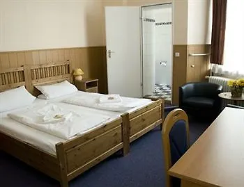 ***  Hotel Pension Rheingold 柏林 德国