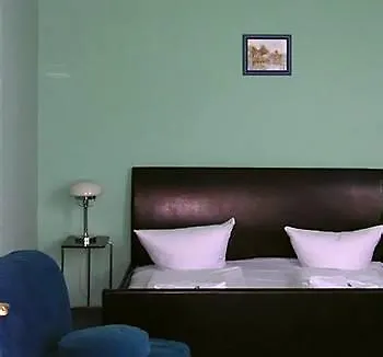 Hotel Pension Rheingold Берлин