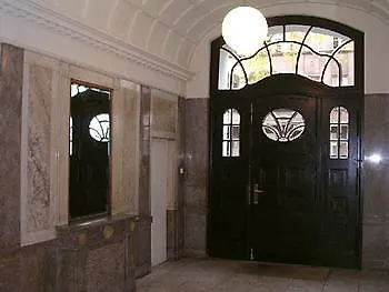 Hotel Pension Rheingold Берлин