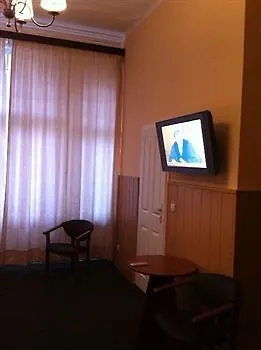 Hotel Pension Rheingold Берлин 3*,