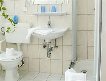 Hotel Pension Rheingold Берлин Германия